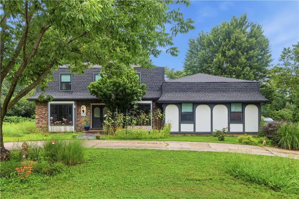 12739 Overbrook Road Property Photo 1