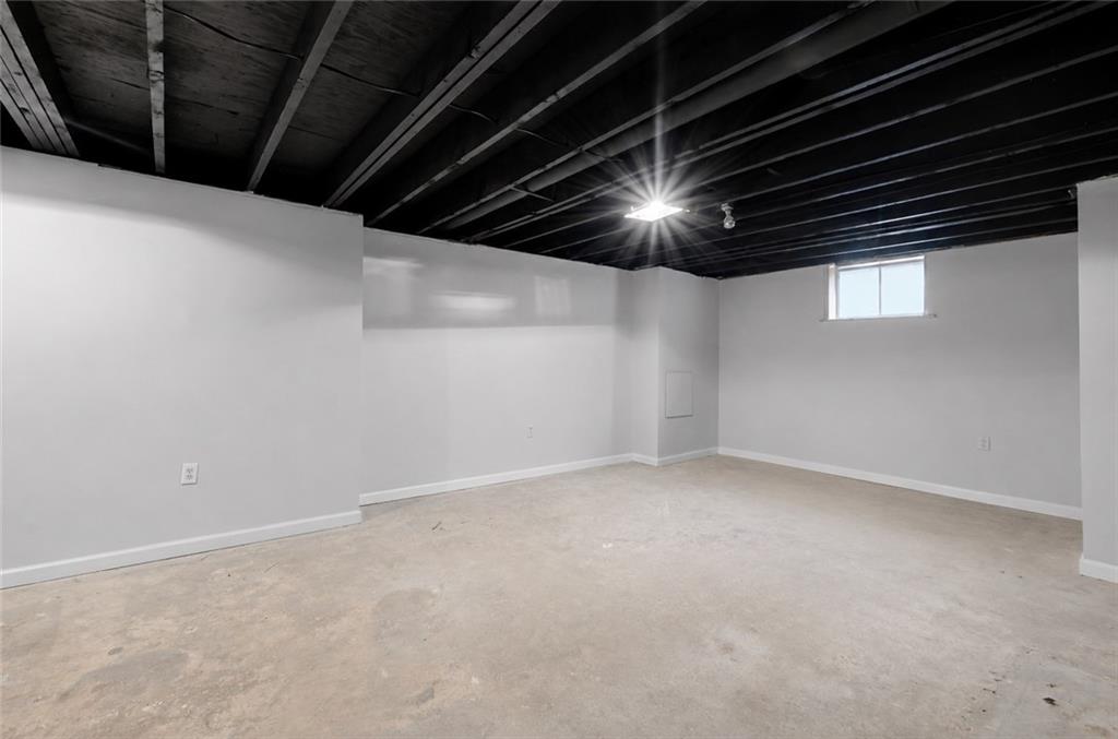 12739 Overbrook Road Property Photo 10