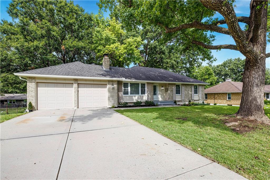 7404 Willow Avenue Property Photo 1