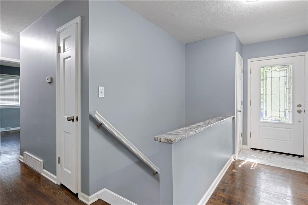 7404 Willow Avenue Property Photo 5