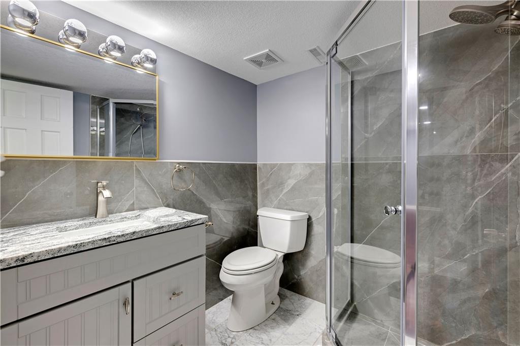 7404 Willow Avenue Property Photo 29