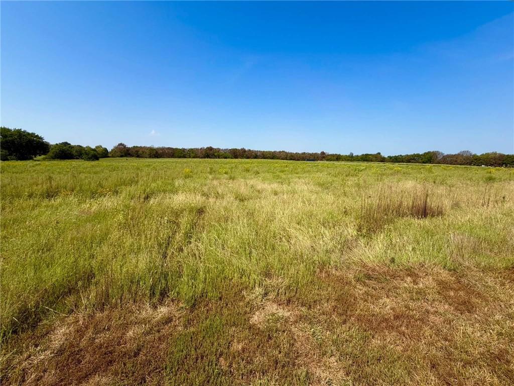 29610 S West Outer Road Property Photo 2