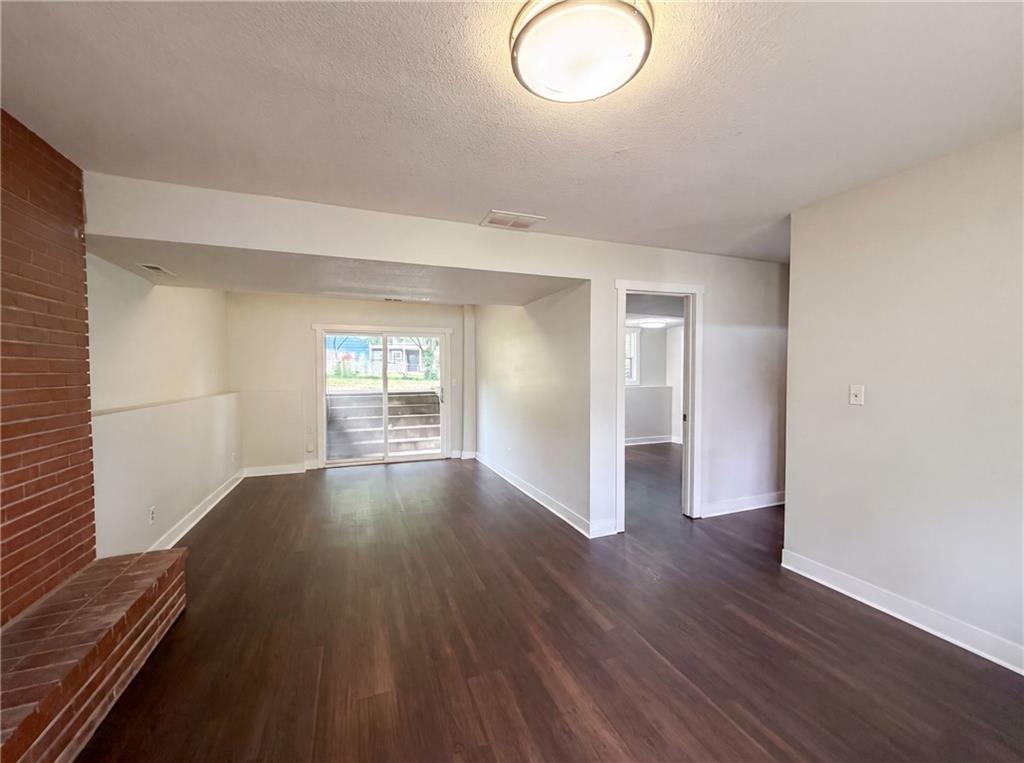 2909 Sagebrush Drive Property Photo 3
