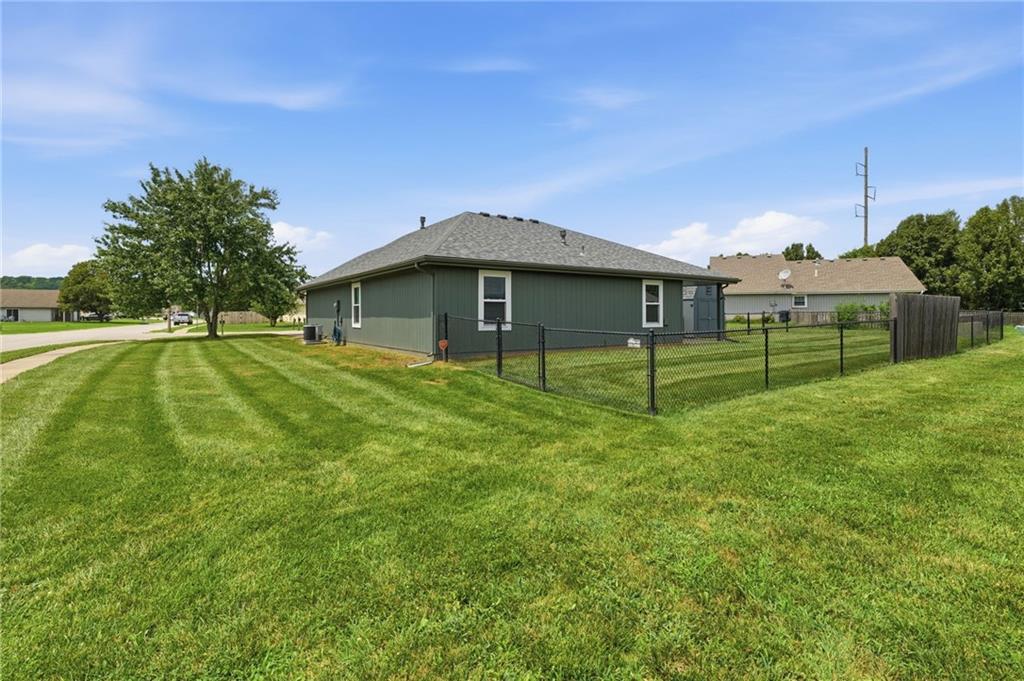 103 Sw Blue Branch Circle Property Photo 21