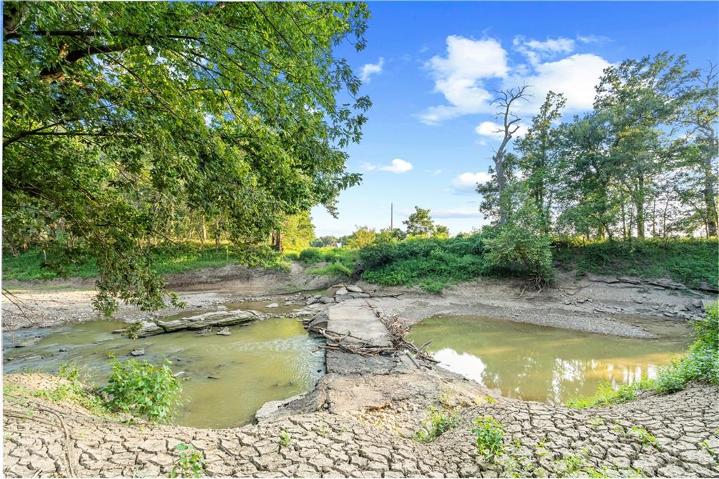 S 600 Road Property Photo 15