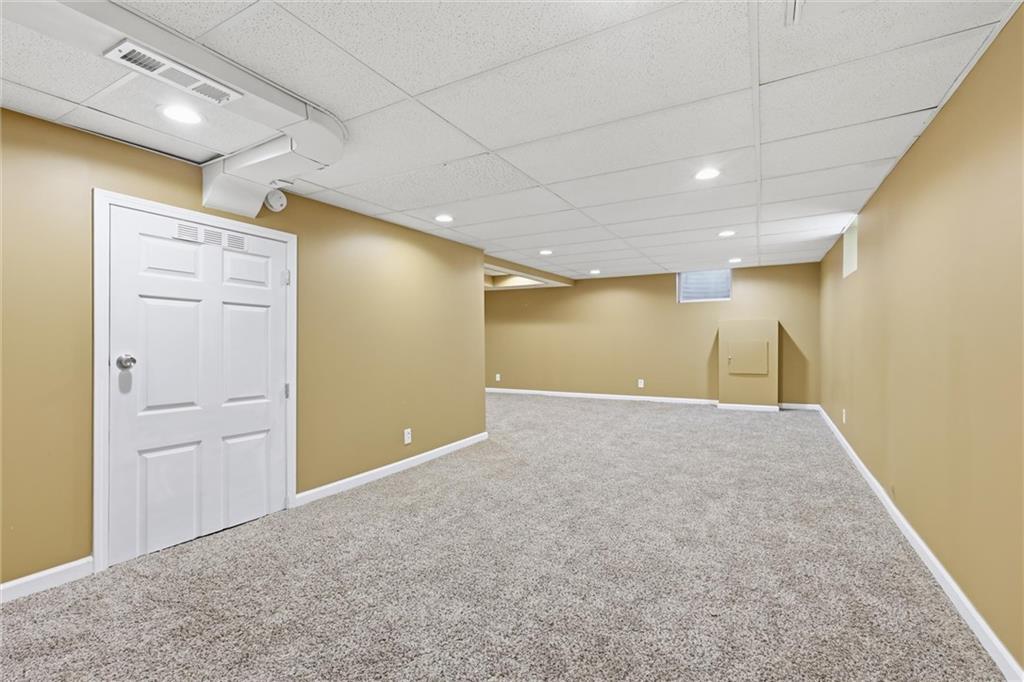 8004 Holmes Road Property Photo 31