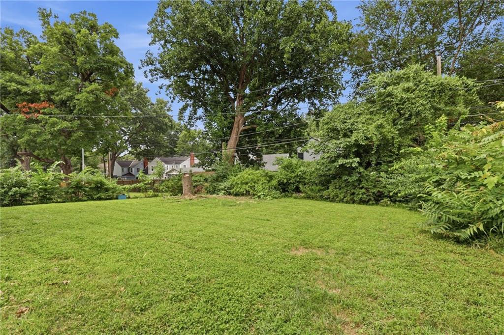 8004 Holmes Road Property Photo 35