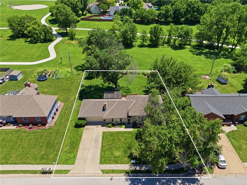 503 S Park Drive Property Photo 1