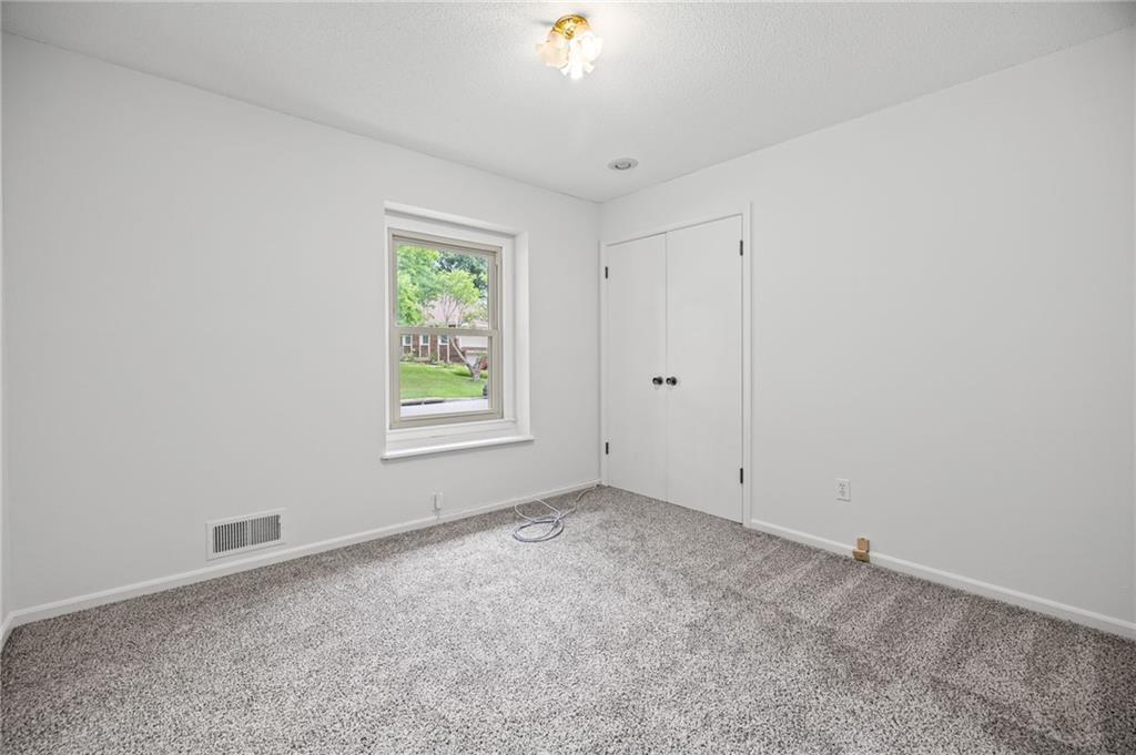 503 S Park Drive Property Photo 26