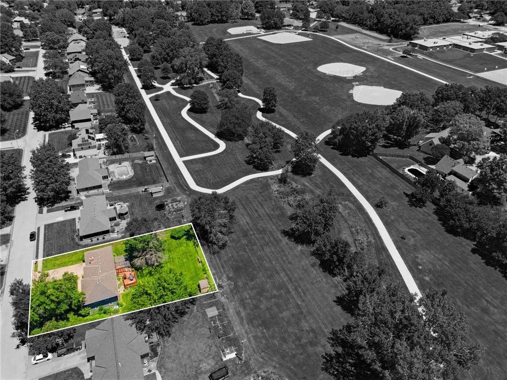 503 S Park Drive Property Photo 38