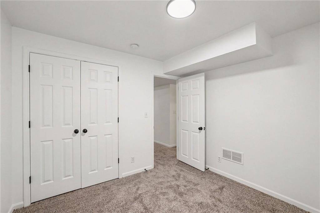 1112 E 81st Street Property Photo 11