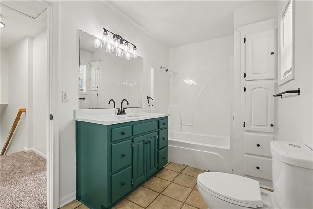 1112 E 81st Street Property Photo 14