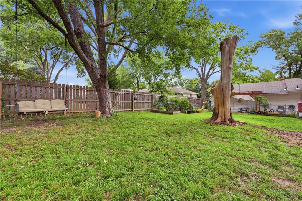 5430 Nieman Road Property Photo 19