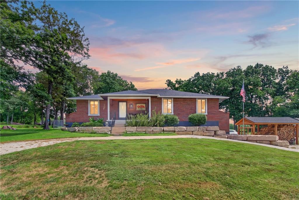 21801 S Martha Road Property Photo 4