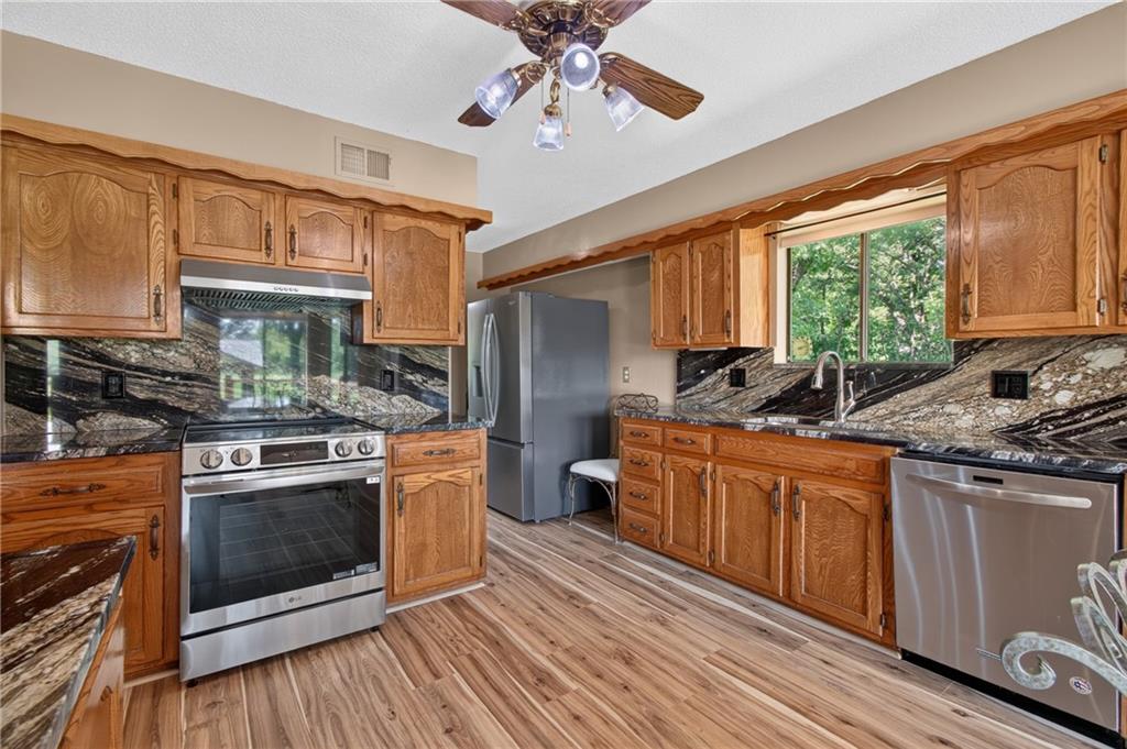 21801 S Martha Road Property Photo 25