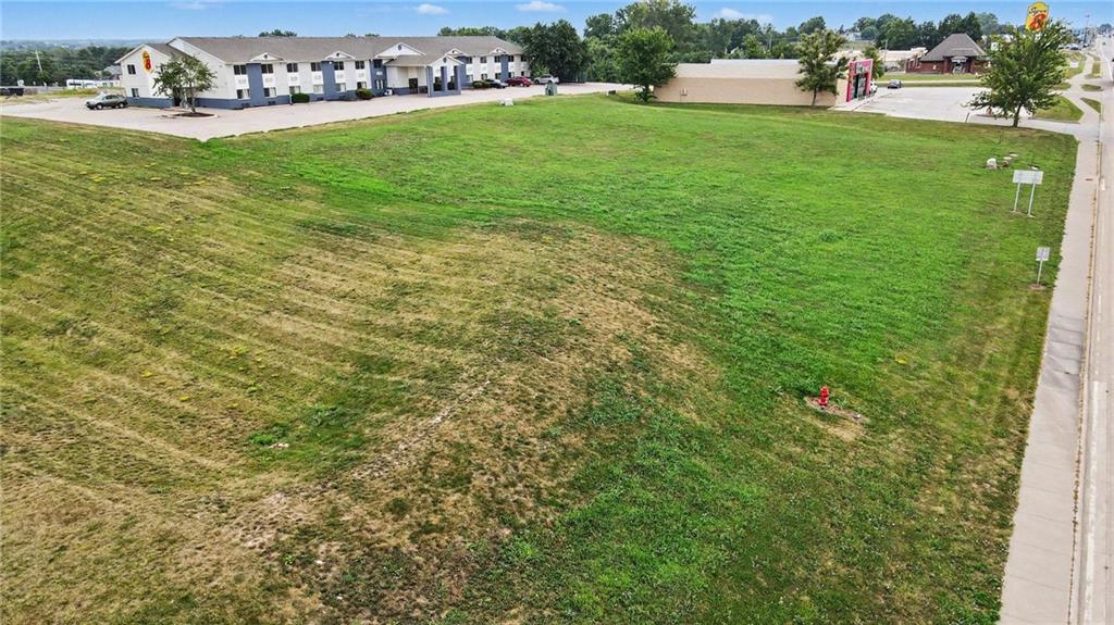 000 N 169 Highway Property Photo 13
