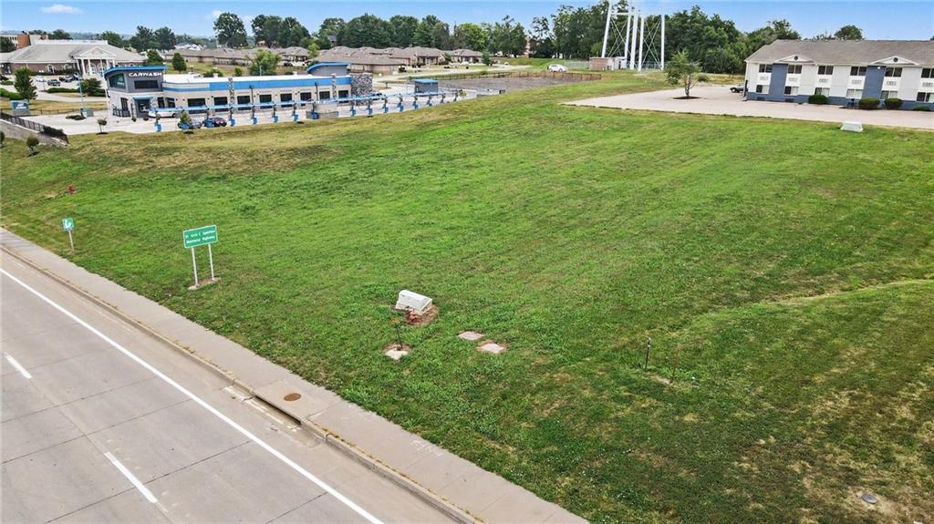 000 N 169 Highway Property Photo 14