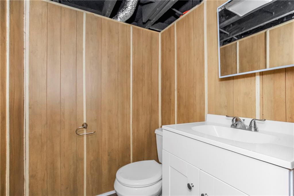 7900 Chestnut Avenue Property Photo 18