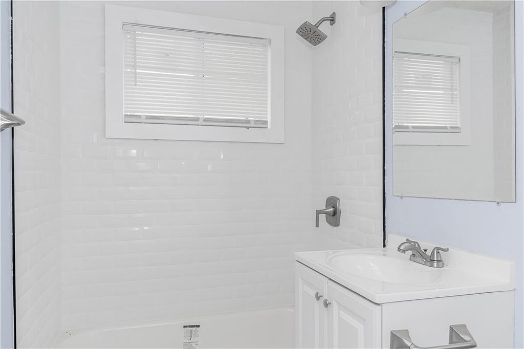 7900 Chestnut Avenue Property Photo 22