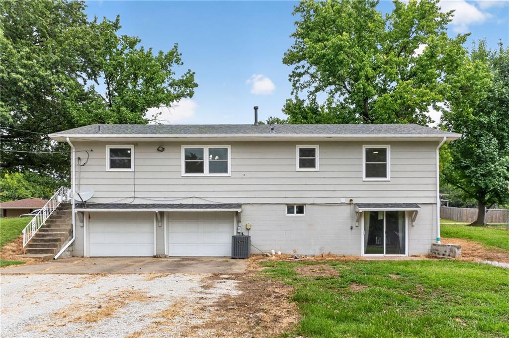 102 E Hospital Road Property Photo 34