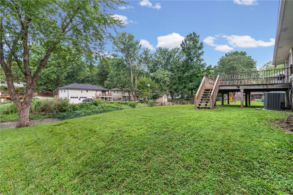1905 S Speas Drive Property Photo 26