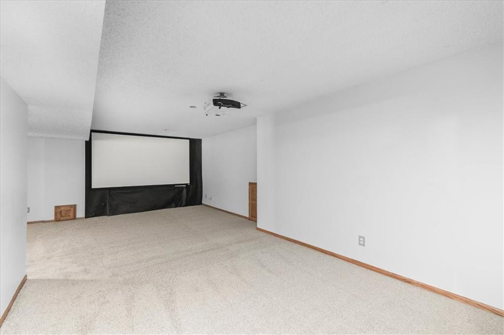 2525 Se Nottingham Drive Property Photo 40