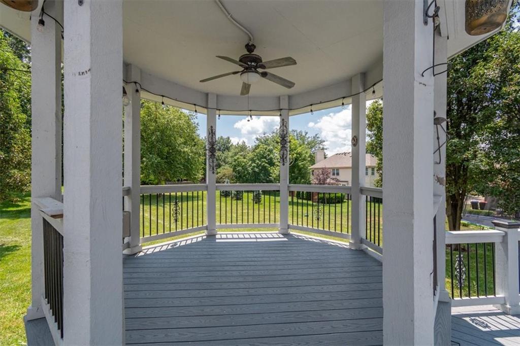 2525 Se Nottingham Drive Property Photo 46
