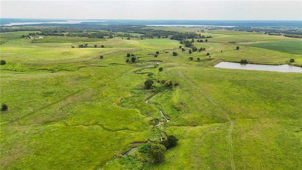 198 N 1250 Road Property Photo 35