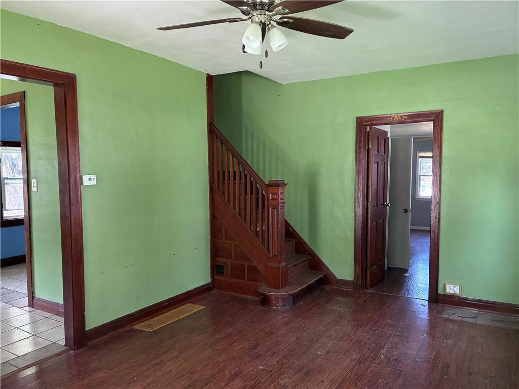 1104 S Independence N/a Property Photo 6