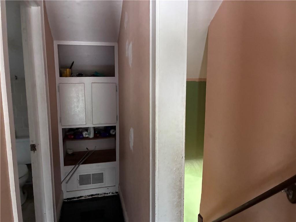 1104 S Independence N/a Property Photo 17