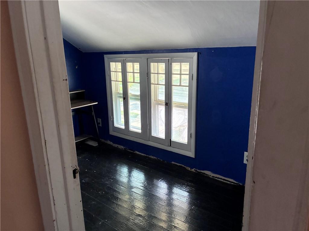 1104 S Independence N/a Property Photo 22