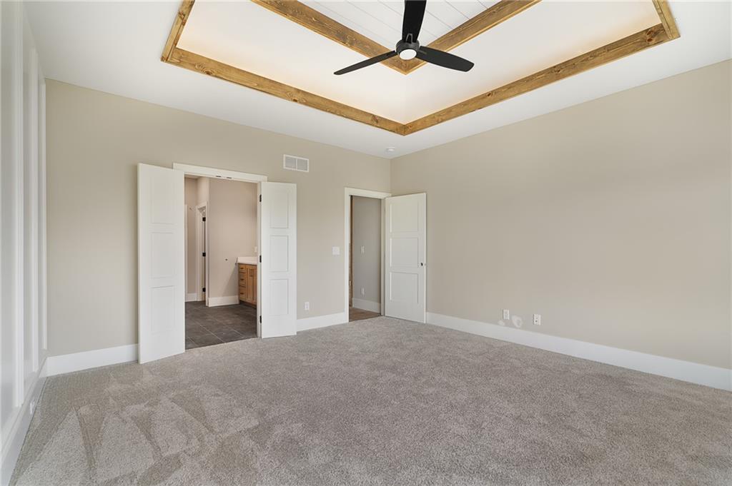 1401 Upton Court Property Photo 12