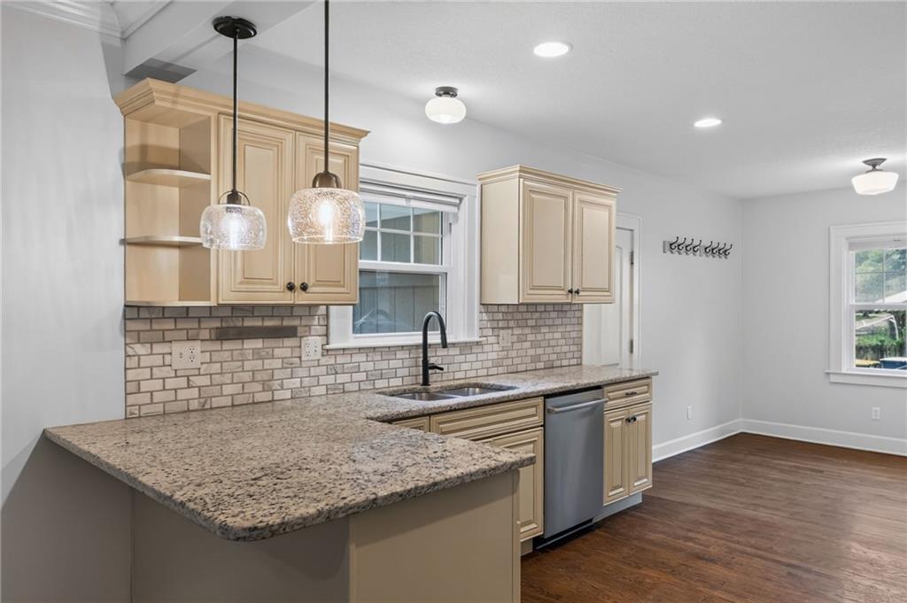 7303 Madison Avenue Property Photo 8