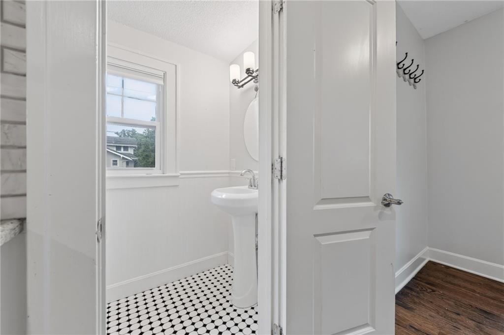 7303 Madison Avenue Property Photo 16