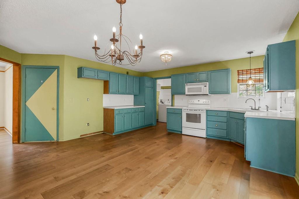 1704 Hunter Drive Property Photo 9