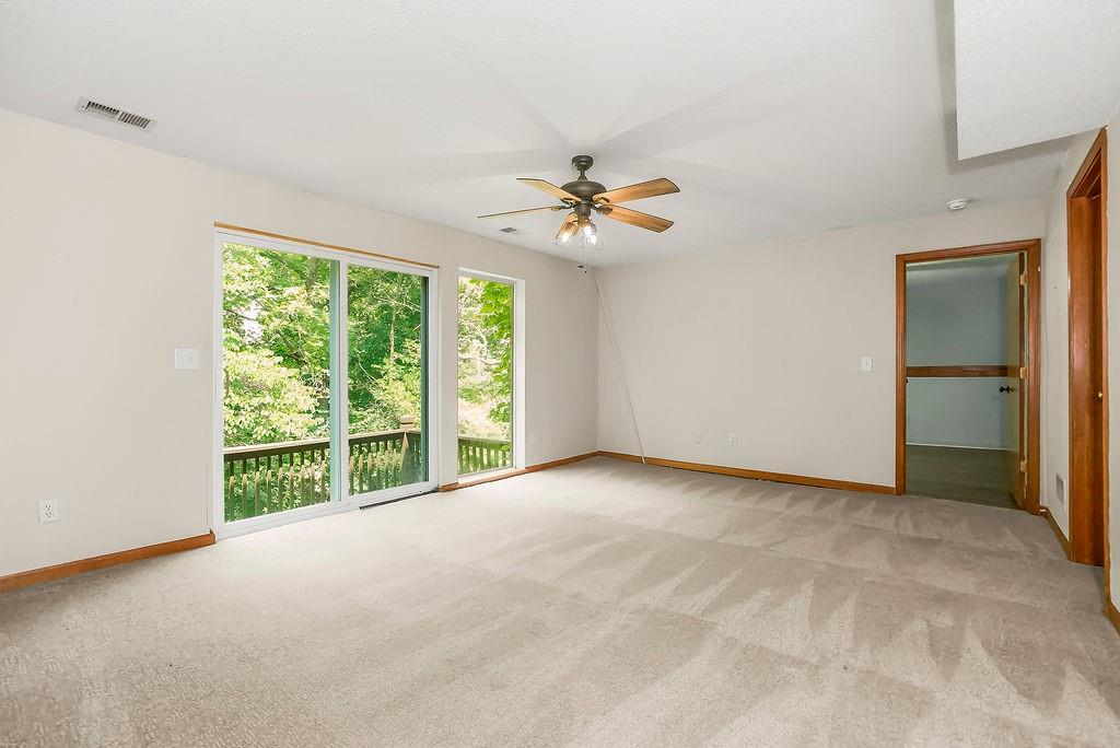 1704 Hunter Drive Property Photo 21
