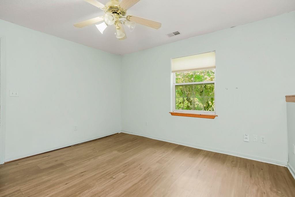 1704 Hunter Drive Property Photo 27