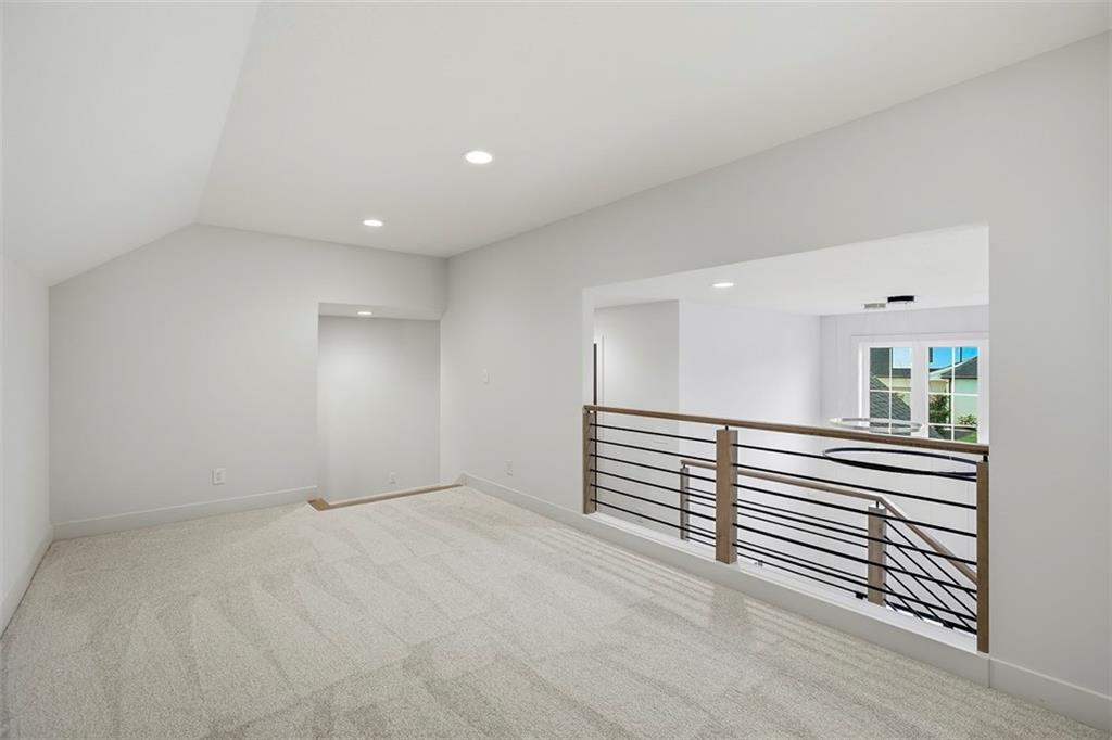 10675 W 142nd Terrace Property Photo 48