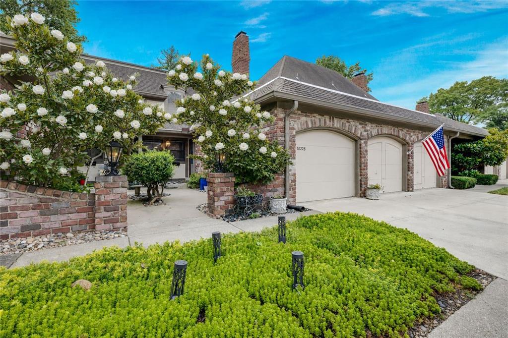 10225 Conser Street Property Photo 1