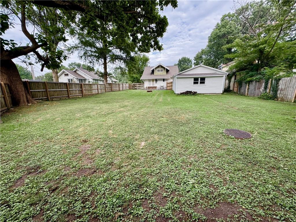 805 S 2nd Street Property Photo 44