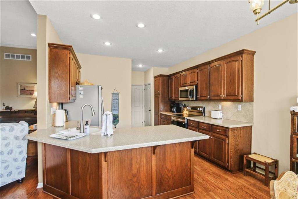 4833 Sw Soldier Drive Property Photo 8