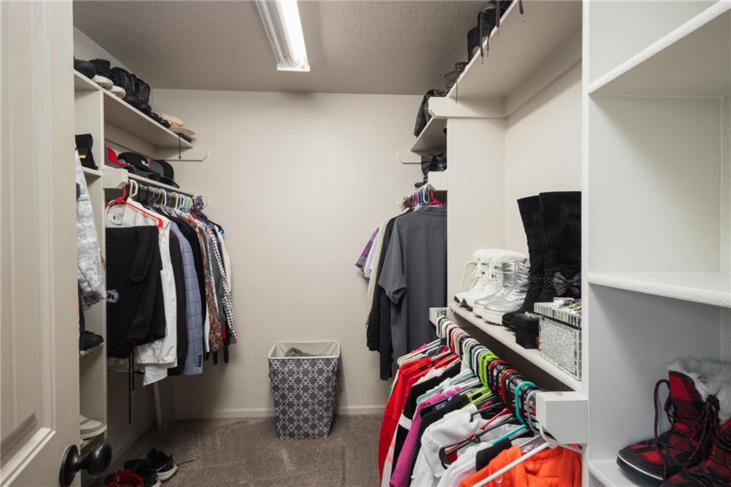 104 Sw Greenbriar Drive Property Photo 25
