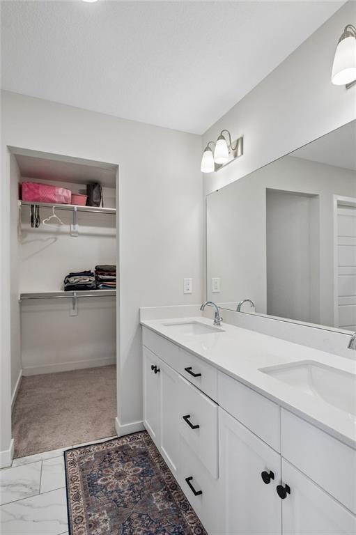 3714 Sw Walsh Drive Property Photo 13