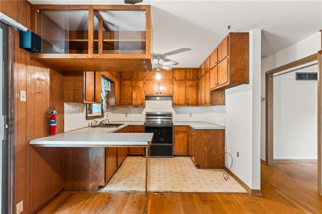 28 Forest Lane Property Photo 14