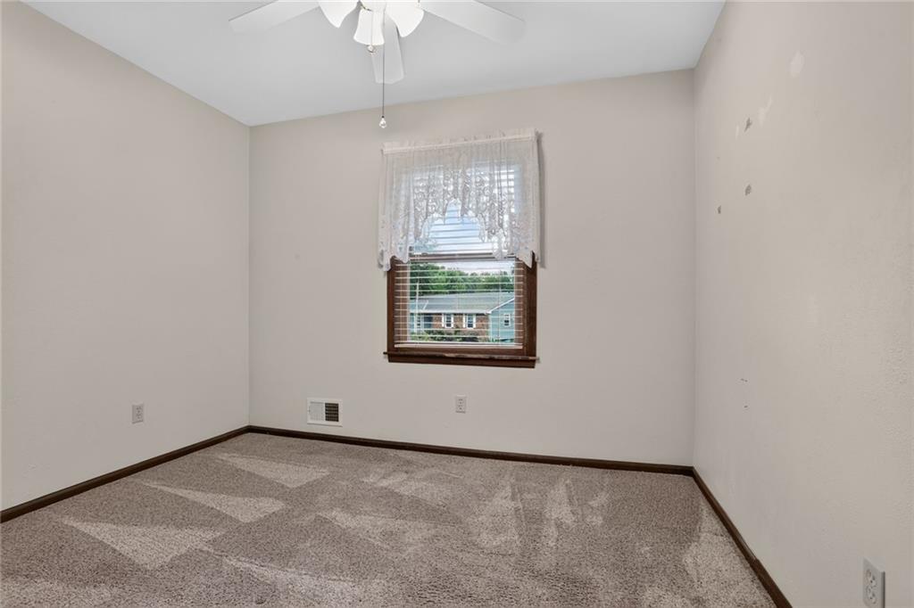 1113 S Valley Road Property Photo 11