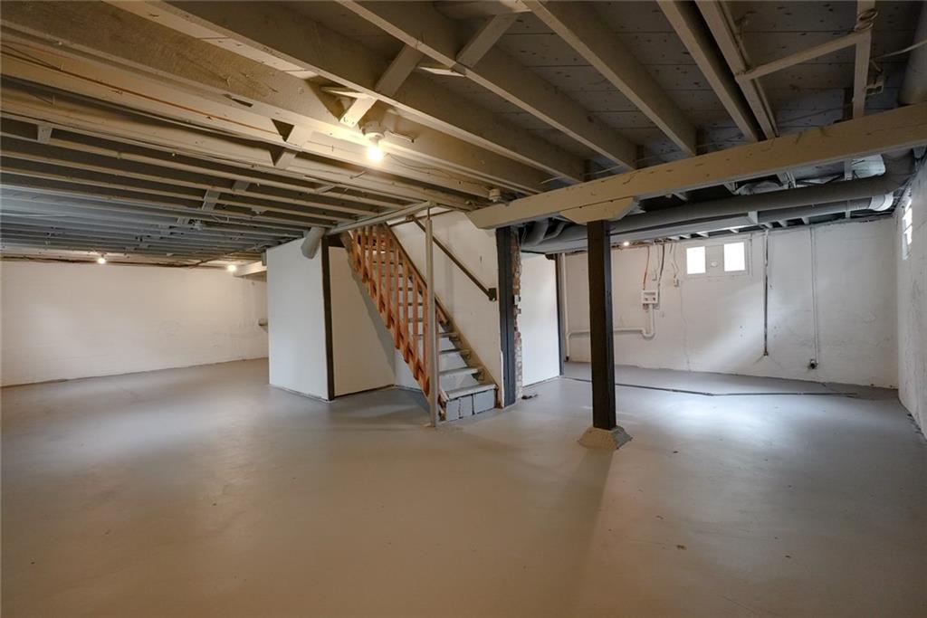 714 E Gudgell Avenue Property Photo 22