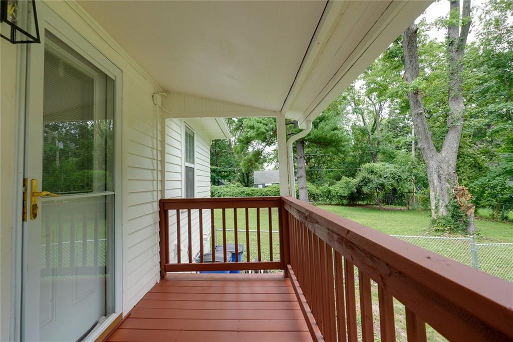 714 E Gudgell Avenue Property Photo 29
