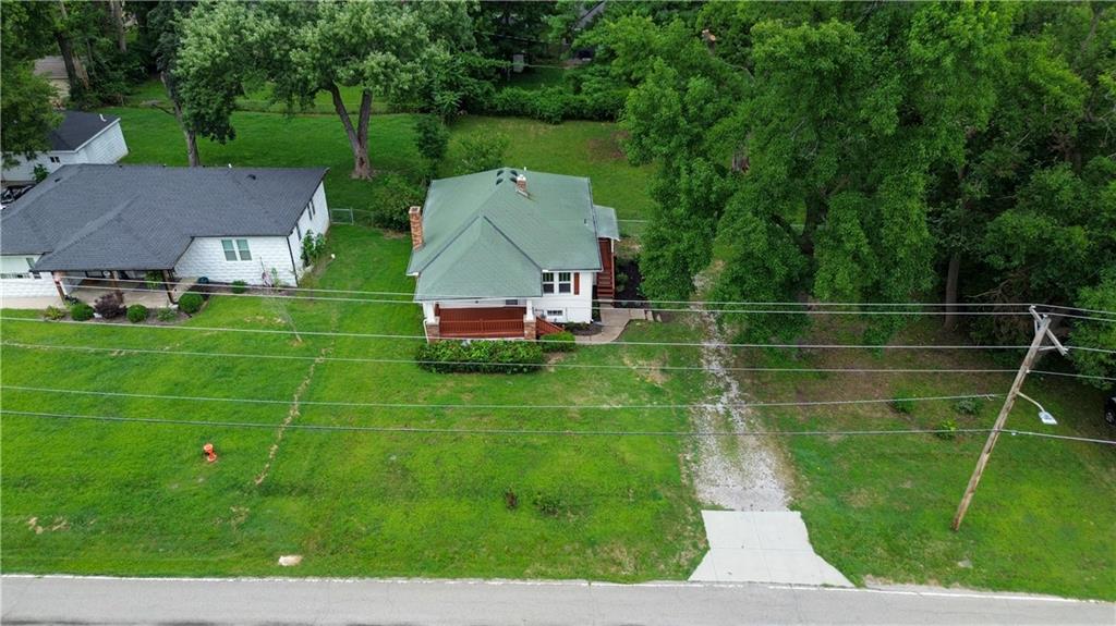 714 E Gudgell Avenue Property Photo 35