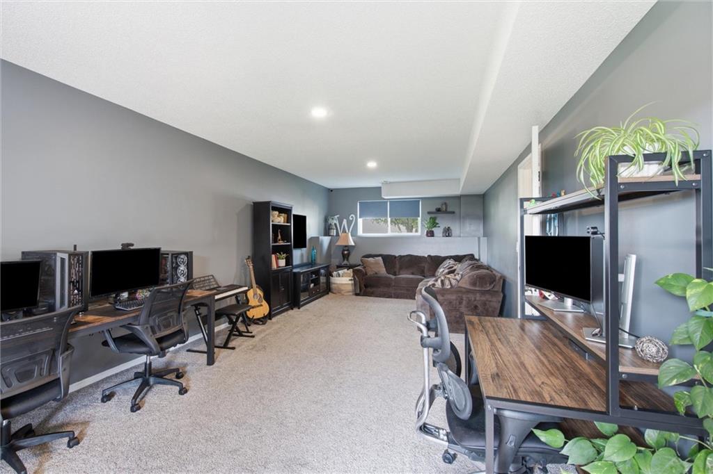 5827 Meadowsweet Lane Property Photo 21
