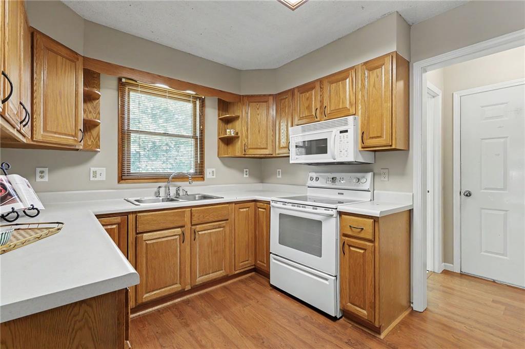 17 Sandi Circle Property Photo 7